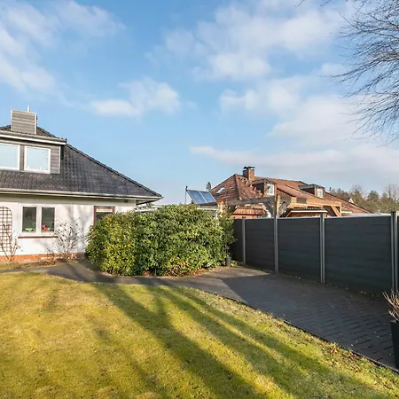 Johannsen Apartment *
